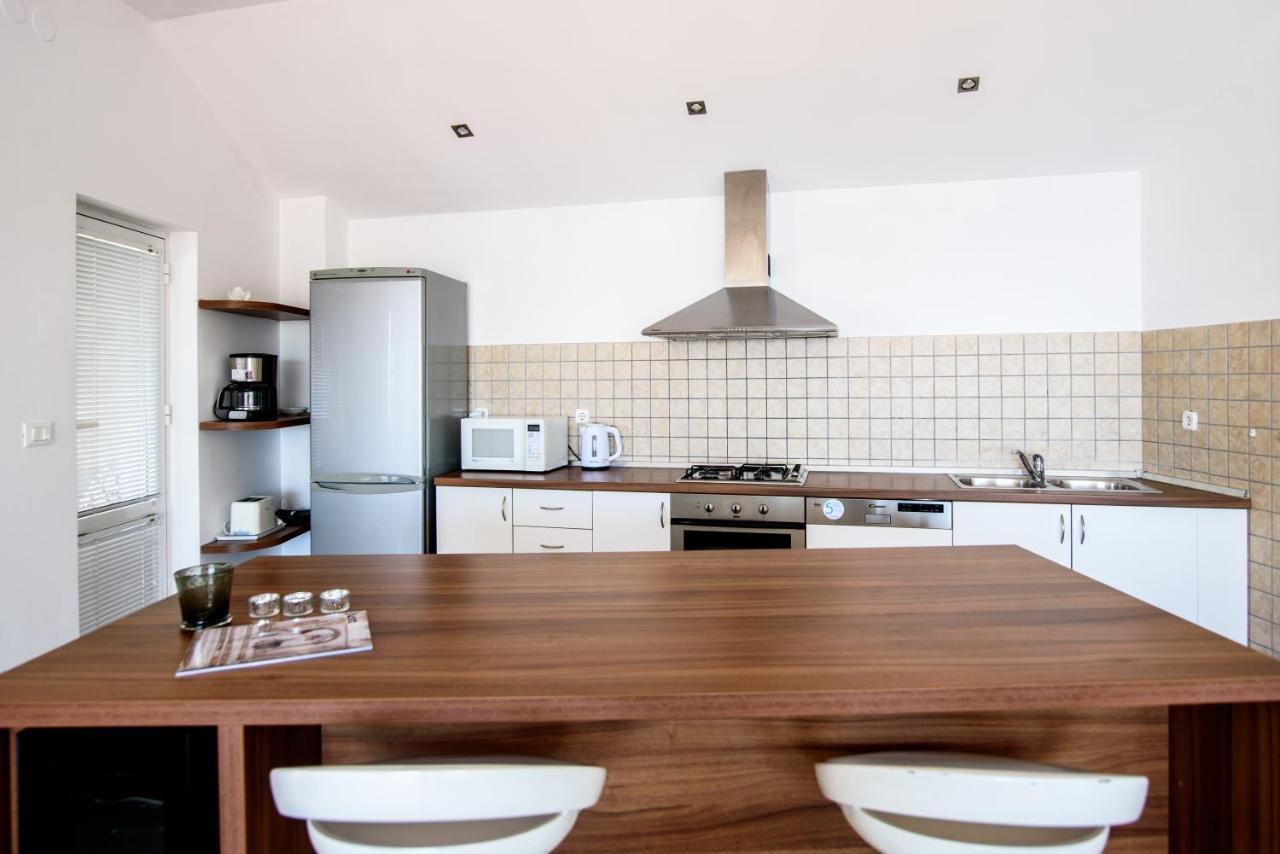 Zenith By Duhomes Apartment